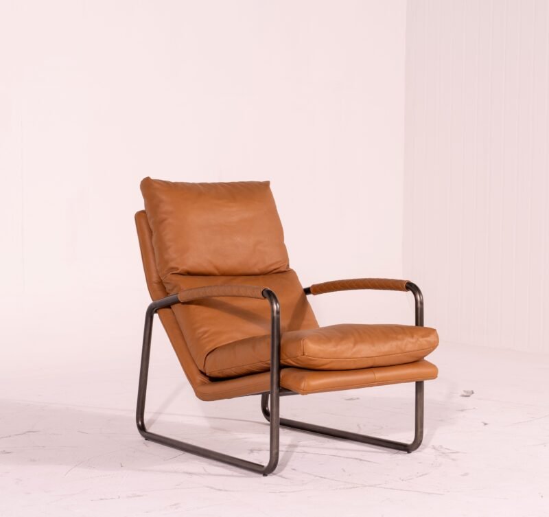 Yunmeng Lounge Chair